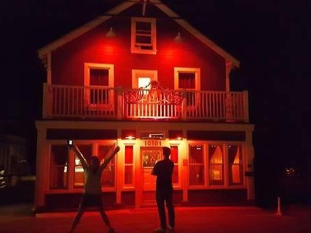 Redlight Historic Bunk Hotel And Speakeasy ทรักกี ภายนอก รูปภาพ