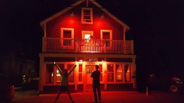 Redlight Historic Bunk Hotel And Speakeasy ทรักกี ภายนอก รูปภาพ